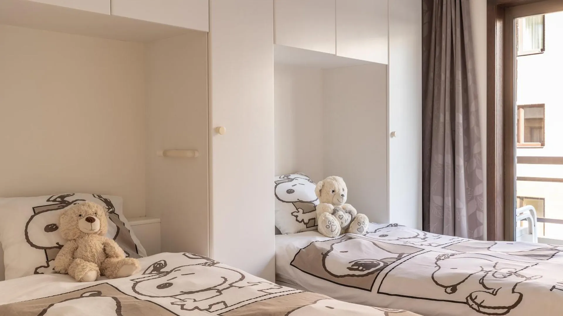 Royal Middelkerke Met Garage Apartment